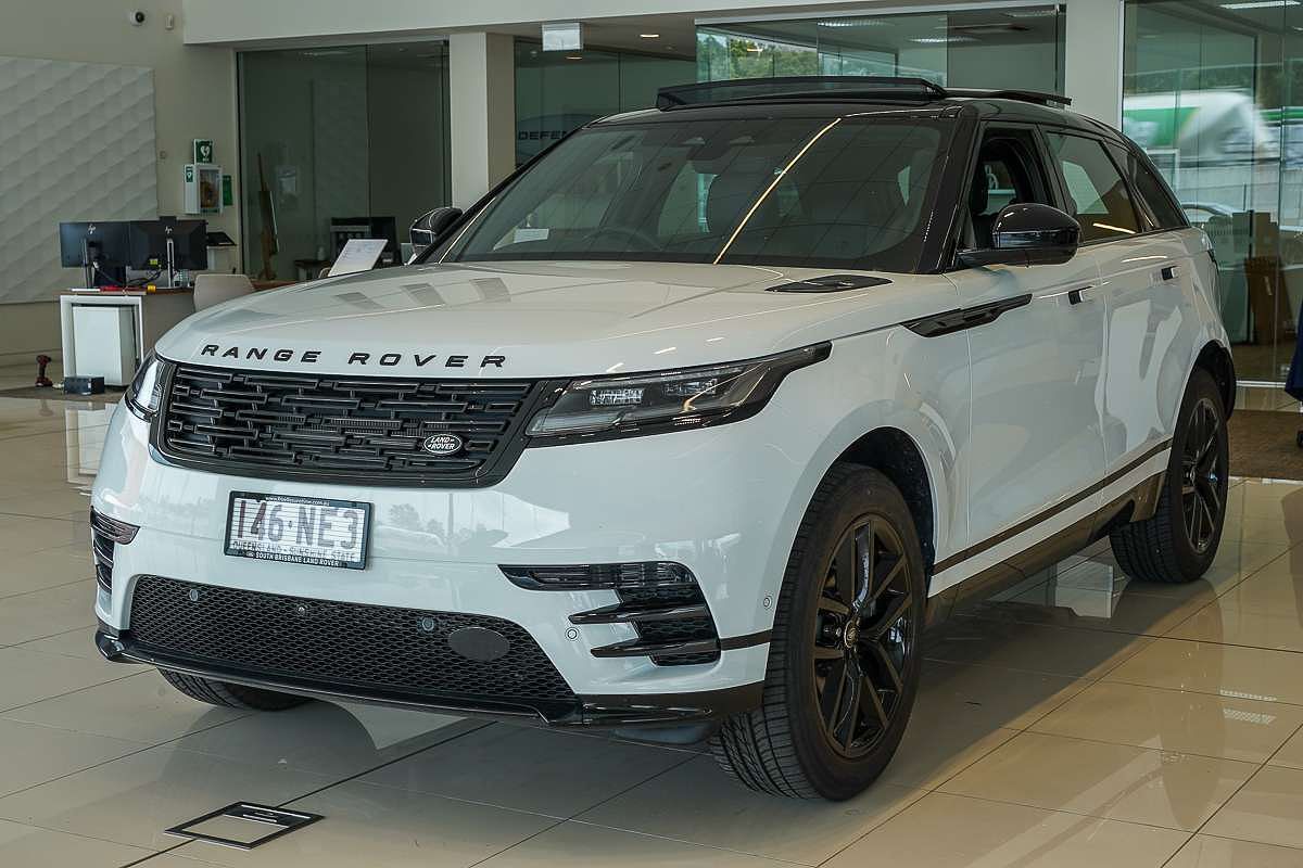 2024 Land Rover Range Rover Velar P250 Dynamic SE L560