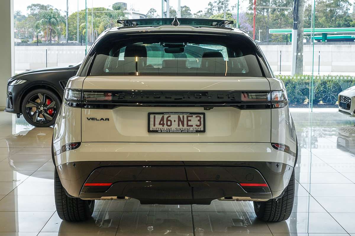 2024 Land Rover Range Rover Velar P250 Dynamic SE L560