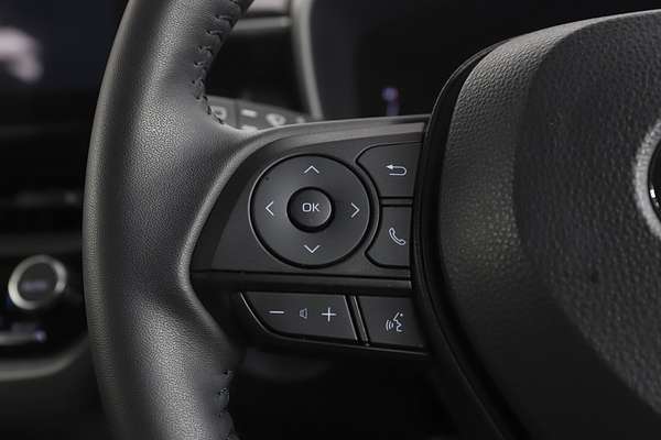 2024 Toyota Corolla Cross GXL MXGH15R