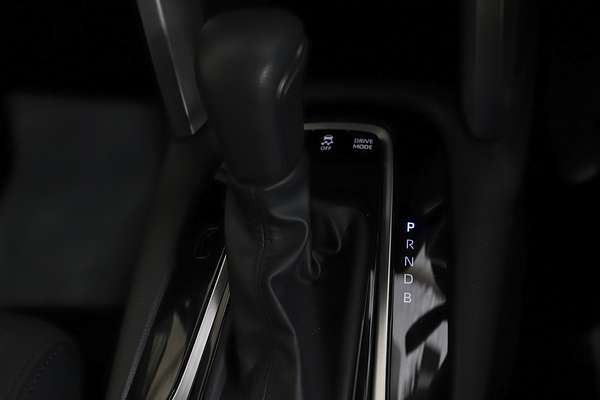 2024 Toyota Corolla Cross GXL MXGH15R