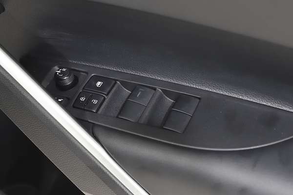 2024 Toyota Corolla Cross GXL MXGH15R