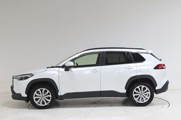 2024 Toyota Corolla Cross GXL MXGH15R