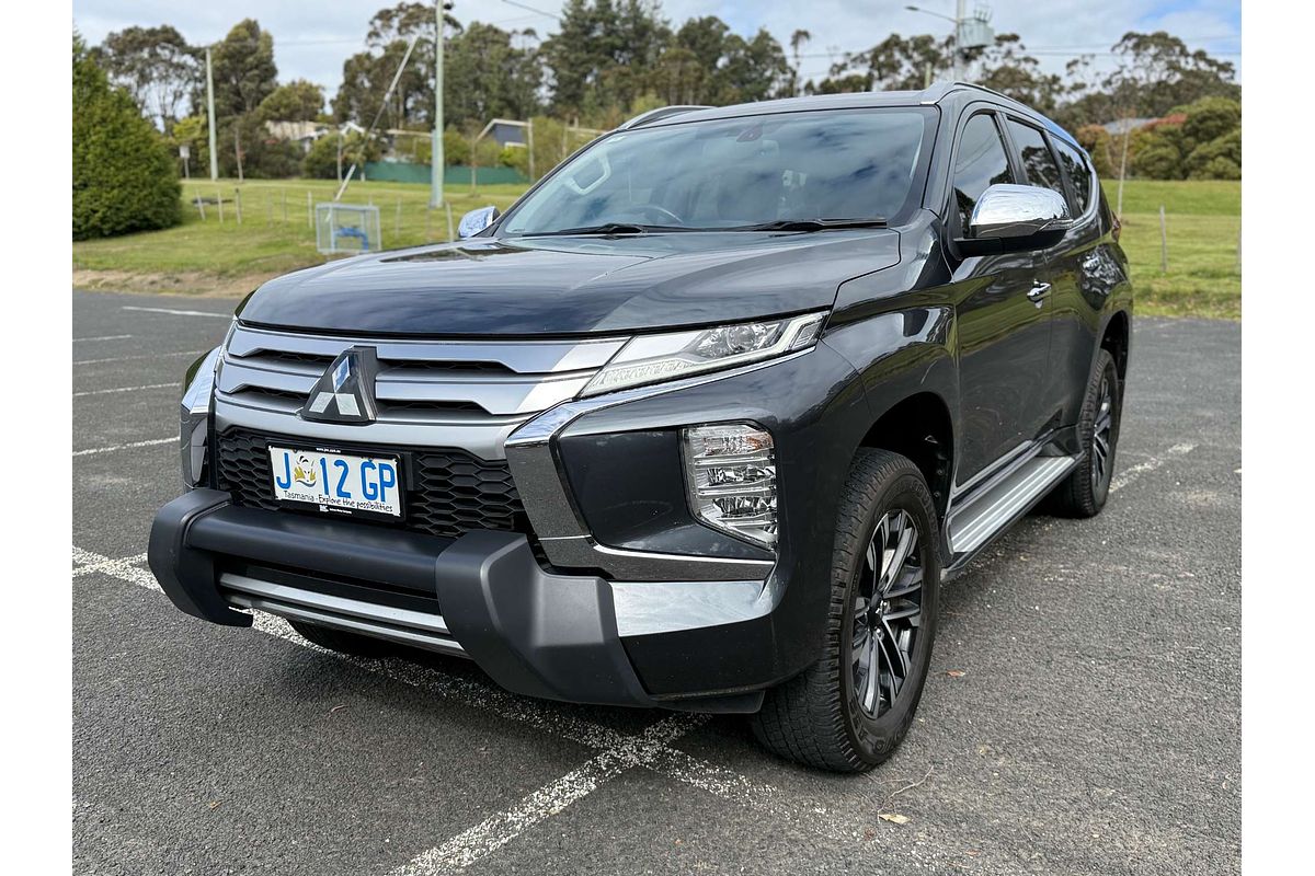 2020 Mitsubishi Pajero Sport GLS QF