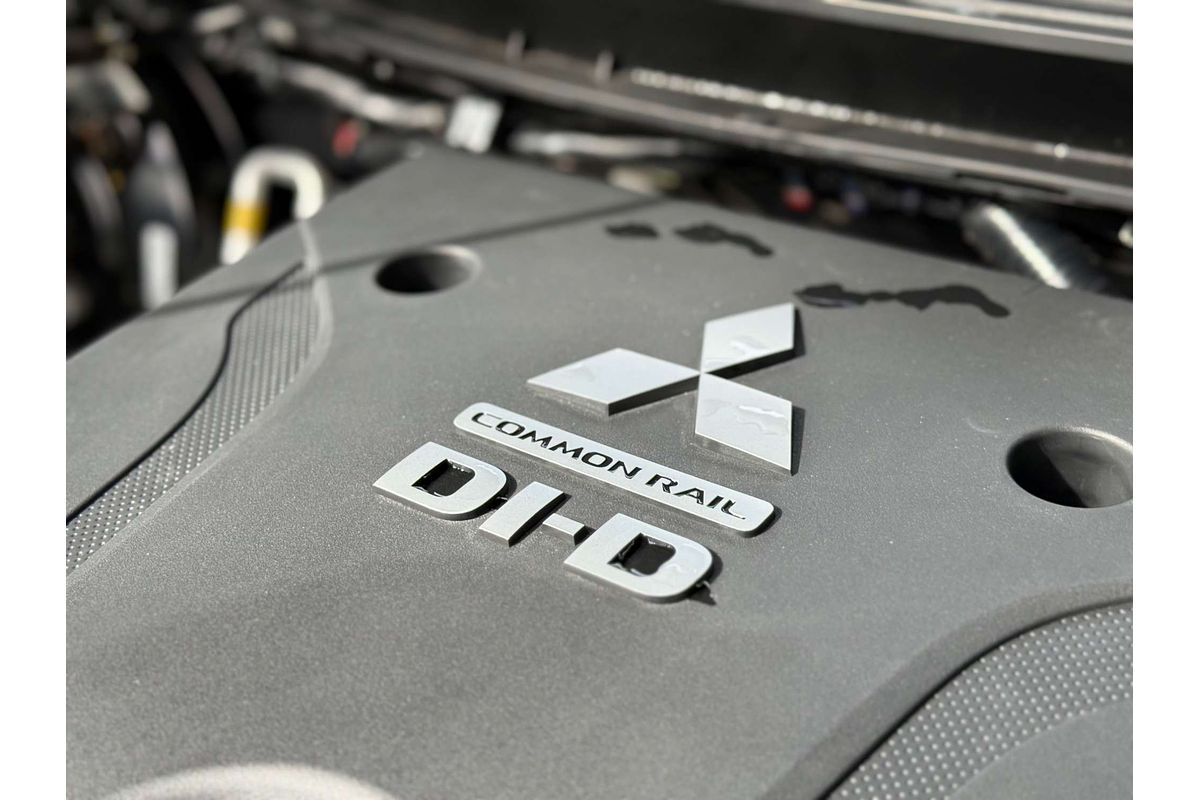 2020 Mitsubishi Pajero Sport GLS QF