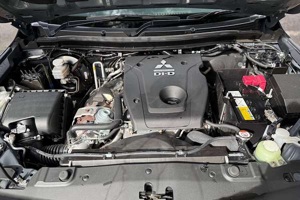 2020 Mitsubishi Pajero Sport GLS QF