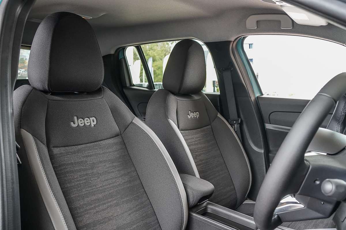 2024 Jeep Avenger Longitude JJ