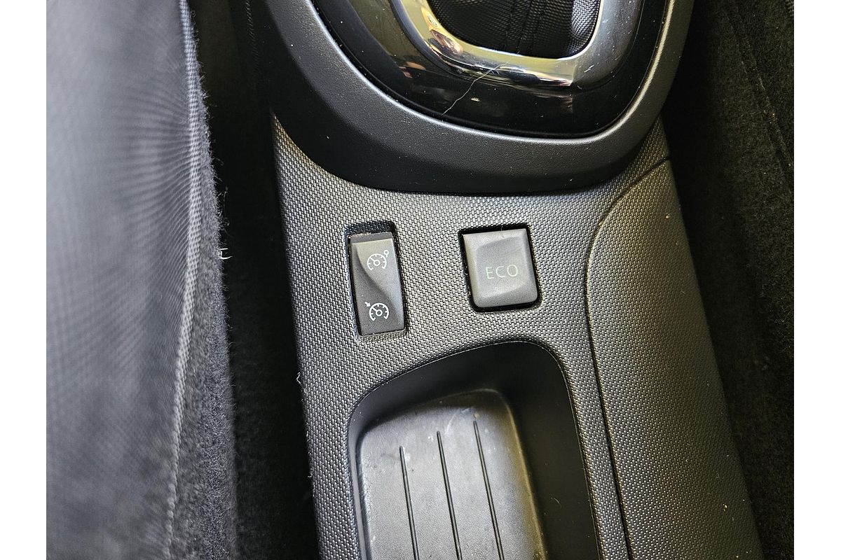 2015 Renault Captur Dynamique J87