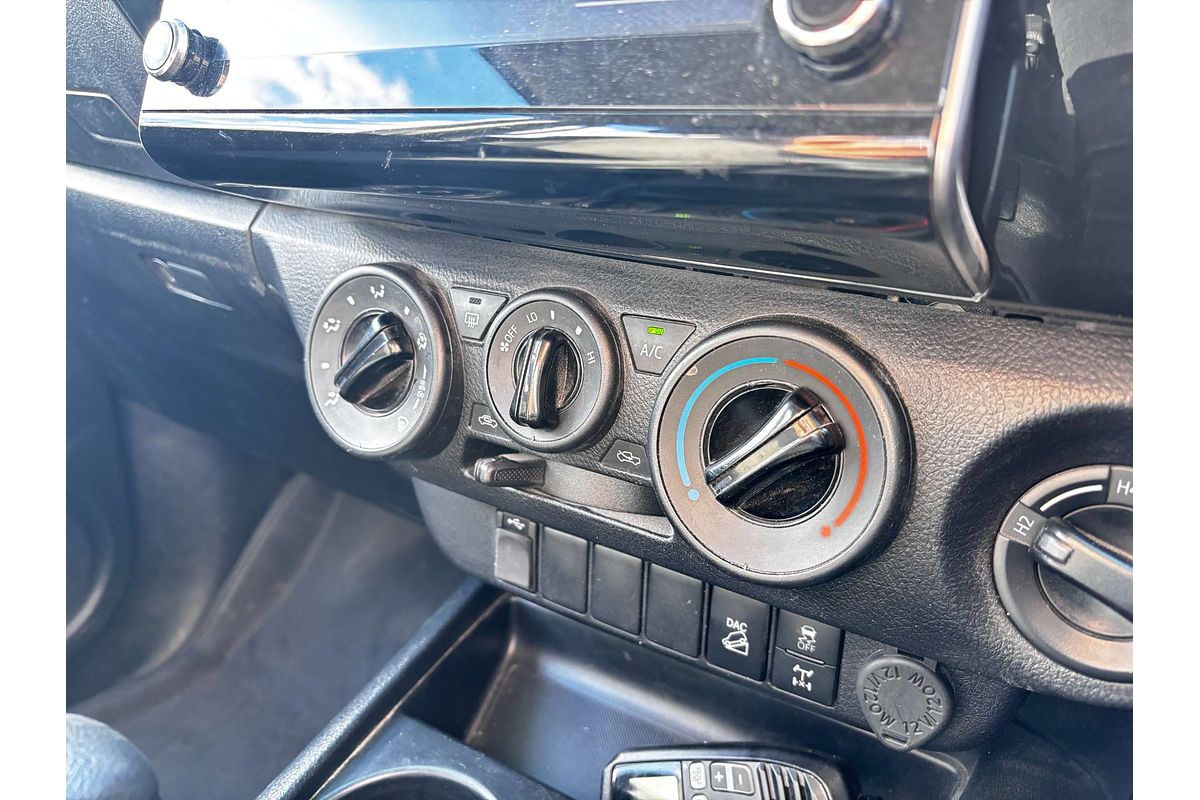 2022 Toyota Hilux SR GUN126R 4X4