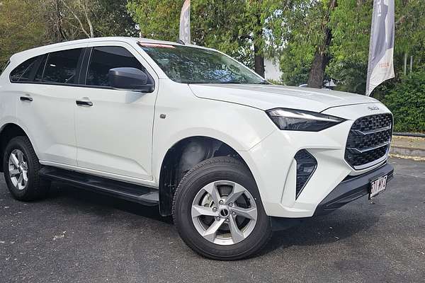 2025 Isuzu MU-X LS-M