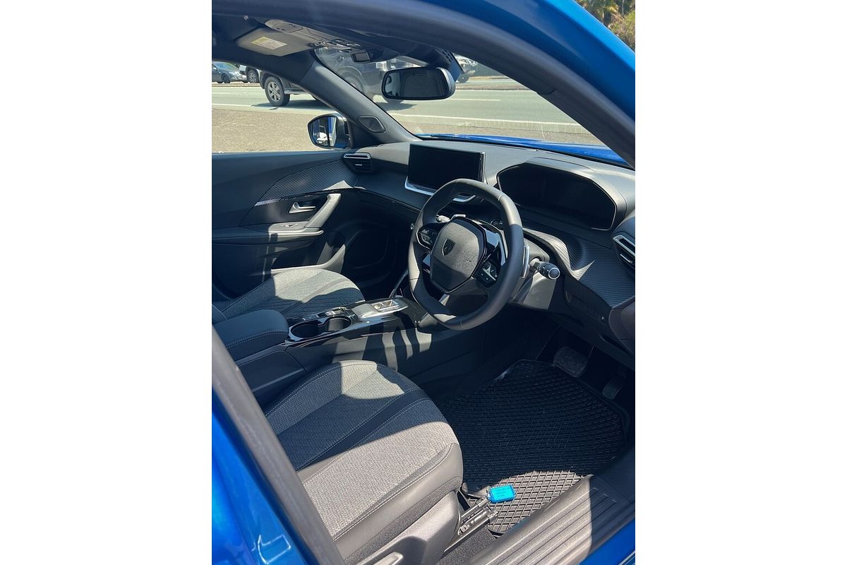 2023 Peugeot 2008 Allure P24