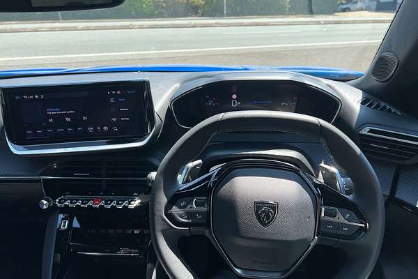 2023 Peugeot 2008 Allure P24