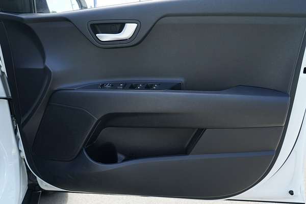 2023 Kia Stonic S YB