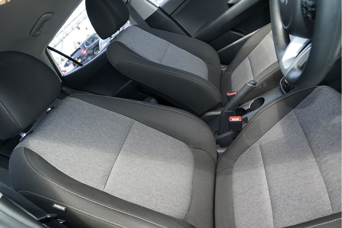 2023 Kia Stonic S YB