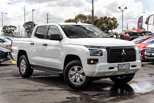 2025 Mitsubishi Triton GLX+ MV 4X4