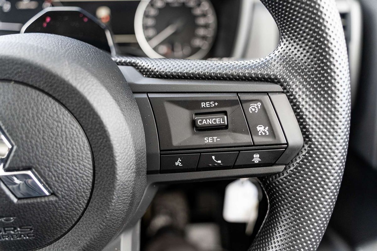 2025 Mitsubishi Triton GLX+ MV 4X4