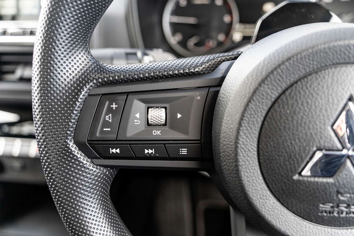 2025 Mitsubishi Triton GLX+ MV 4X4