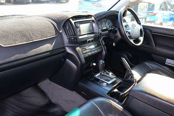 2012 Toyota Landcruiser GXL VDJ200R