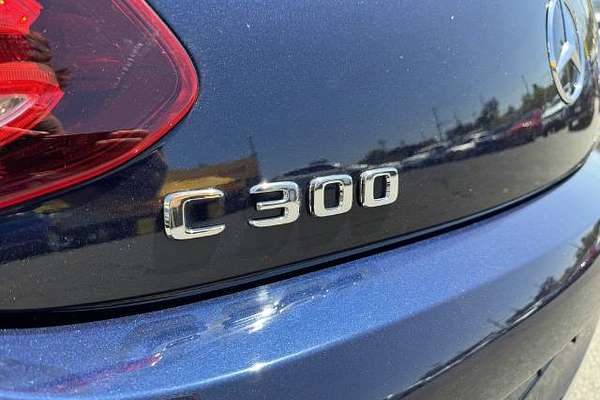 2018 Mercedes-Benz C-Class C300 C205