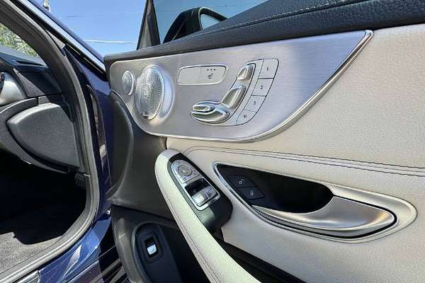 2018 Mercedes-Benz C-Class C300 C205