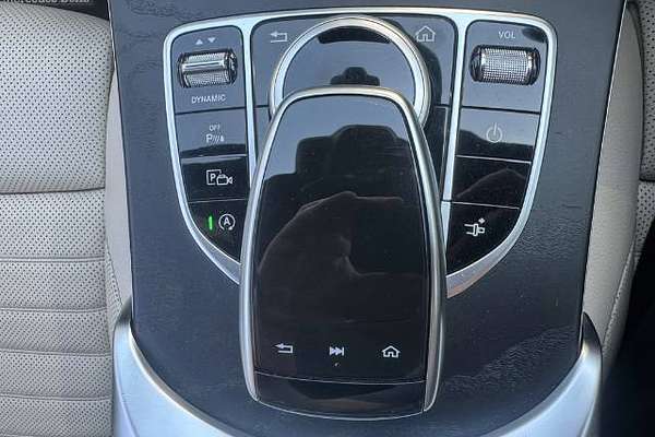 2018 Mercedes-Benz C-Class C300 C205