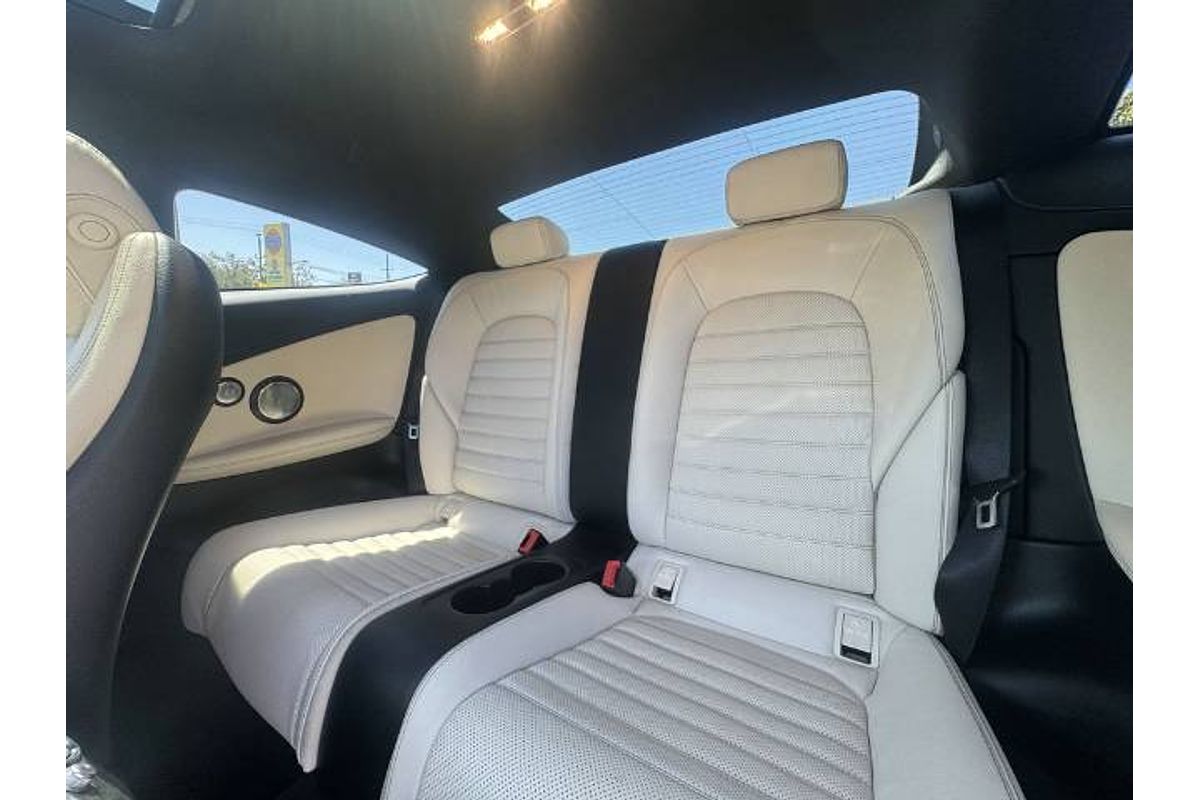 2018 Mercedes-Benz C-Class C300 C205