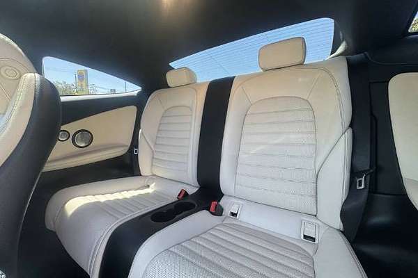 2018 Mercedes-Benz C-Class C300 C205