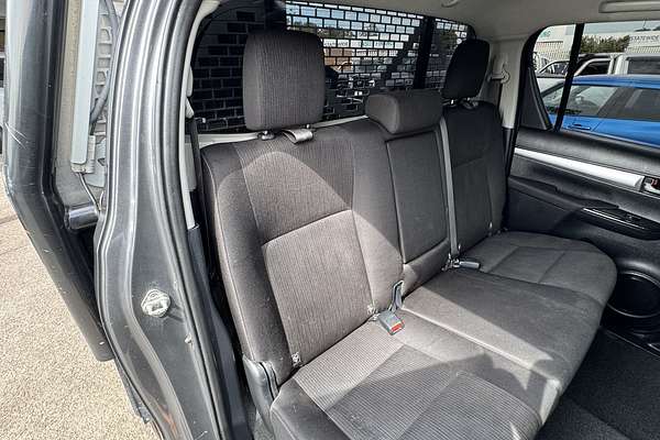 2021 Toyota Hilux SR5 GUN126R 4X4