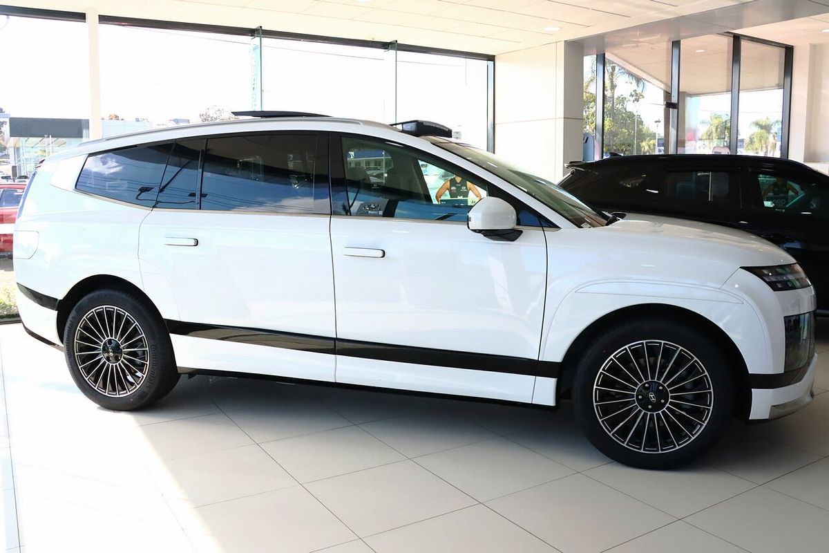 2025 Hyundai IONIQ 9 Calligraphy ME.V1