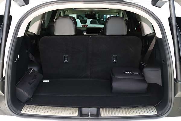 2025 Hyundai IONIQ 9 Calligraphy ME.V1