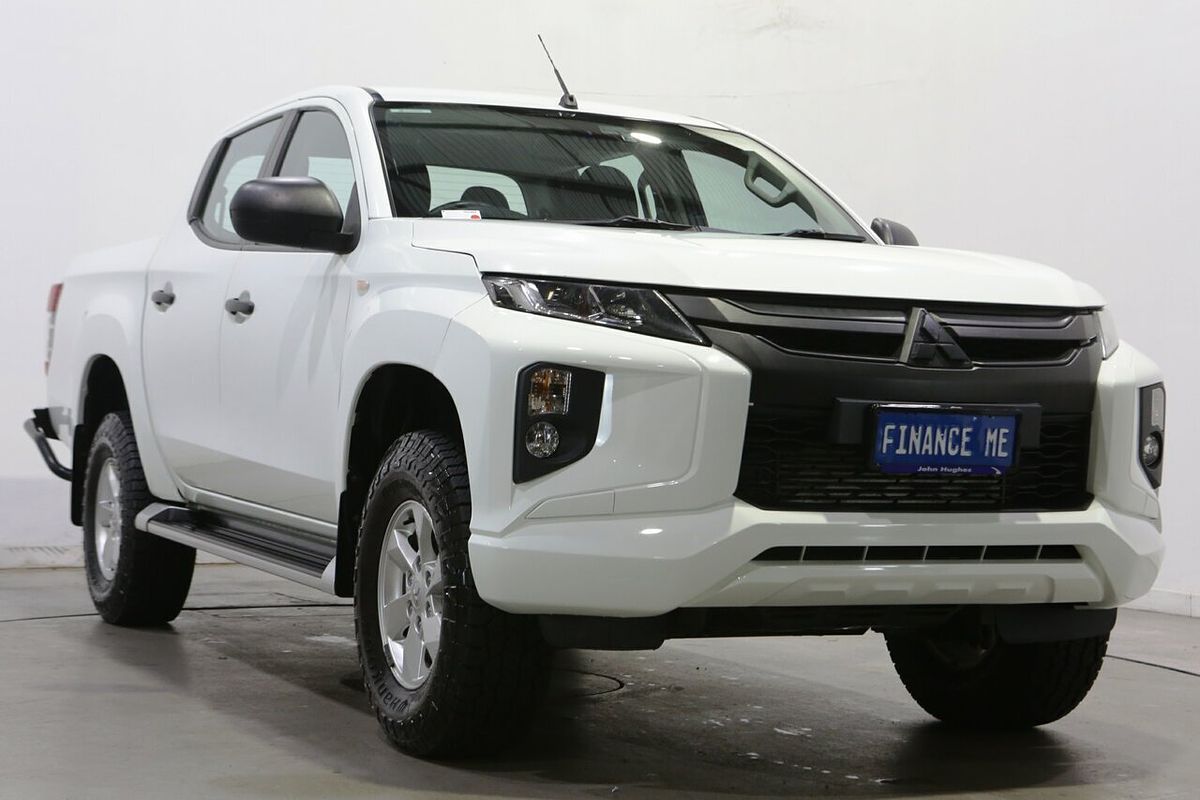 2019 Mitsubishi Triton GLX+ MR 4X4