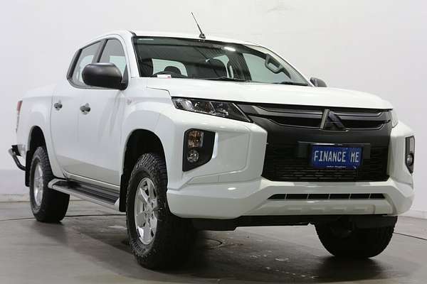2019 Mitsubishi Triton GLX+ MR 4X4