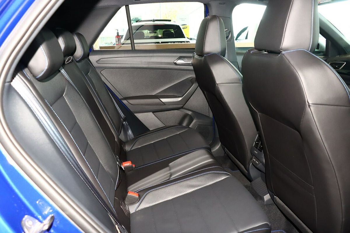 2025 Volkswagen T-Roc R D11