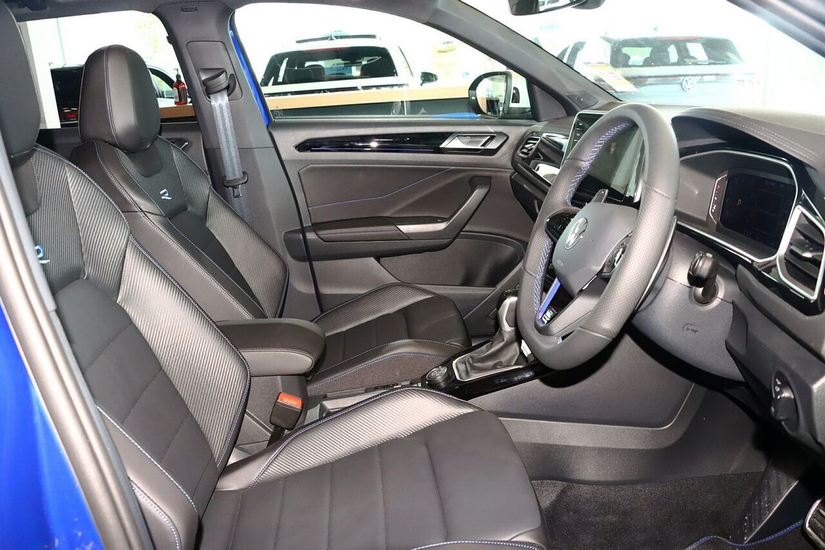 2025 Volkswagen T-Roc R D11
