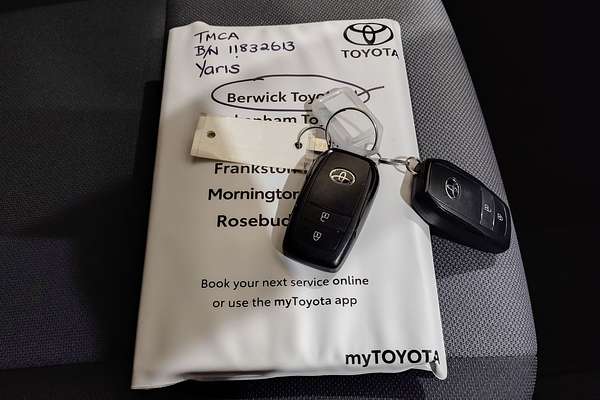 2024 Toyota Yaris SX Hybrid MXPH10R