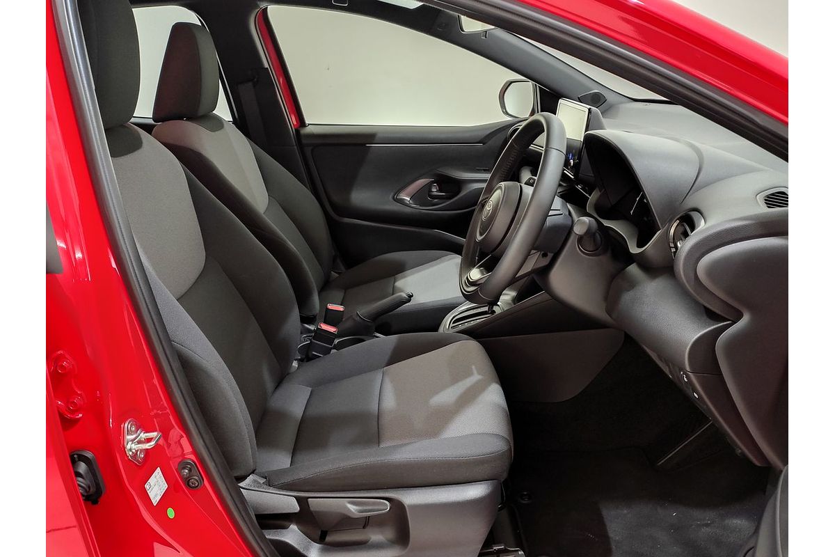 2024 Toyota Yaris SX Hybrid MXPH10R
