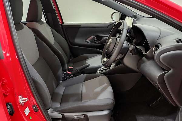 2024 Toyota Yaris SX Hybrid MXPH10R