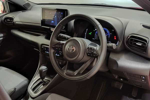 2024 Toyota Yaris SX Hybrid MXPH10R