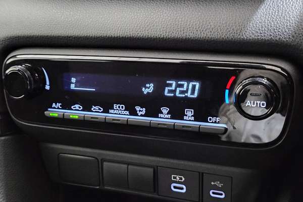 2024 Toyota Yaris SX Hybrid MXPH10R