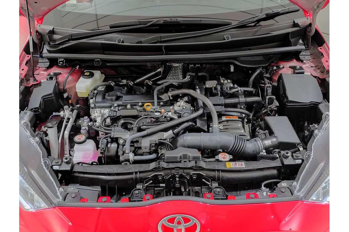 2024 Toyota Yaris SX Hybrid MXPH10R