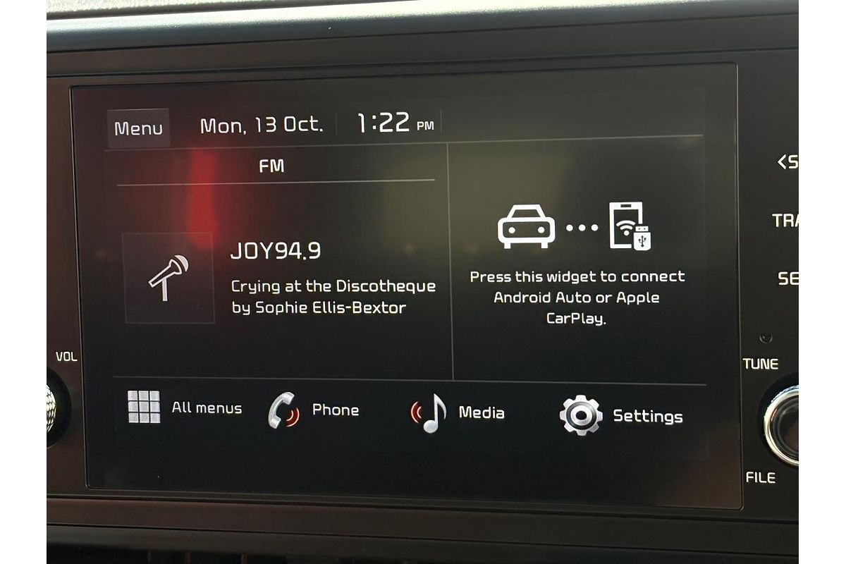 2022 Kia Carnival S KA4