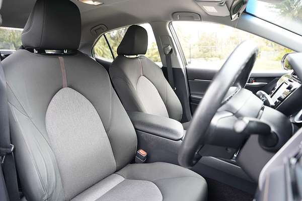 2020 Toyota Camry Ascent AXVH71R