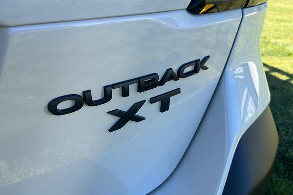 2025 Subaru Outback AWD Sport XT 6GEN