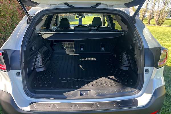 2025 Subaru Outback AWD Sport XT 6GEN