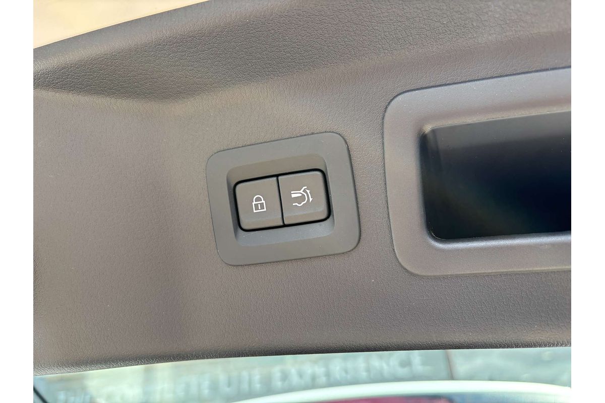 2025 Mazda CX-90 G50e GT KK