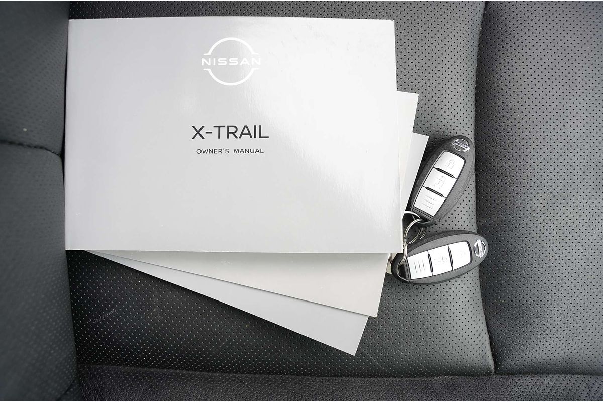 2022 Nissan X-TRAIL ST-L T32