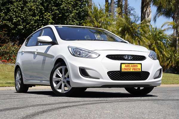 2019 Hyundai Accent Sport RB6