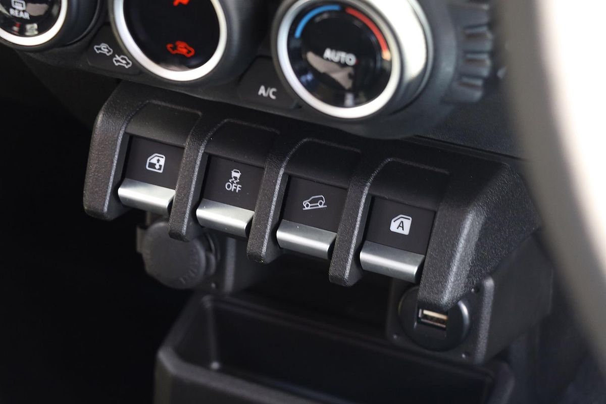 2025 Suzuki Jimny XL JJ