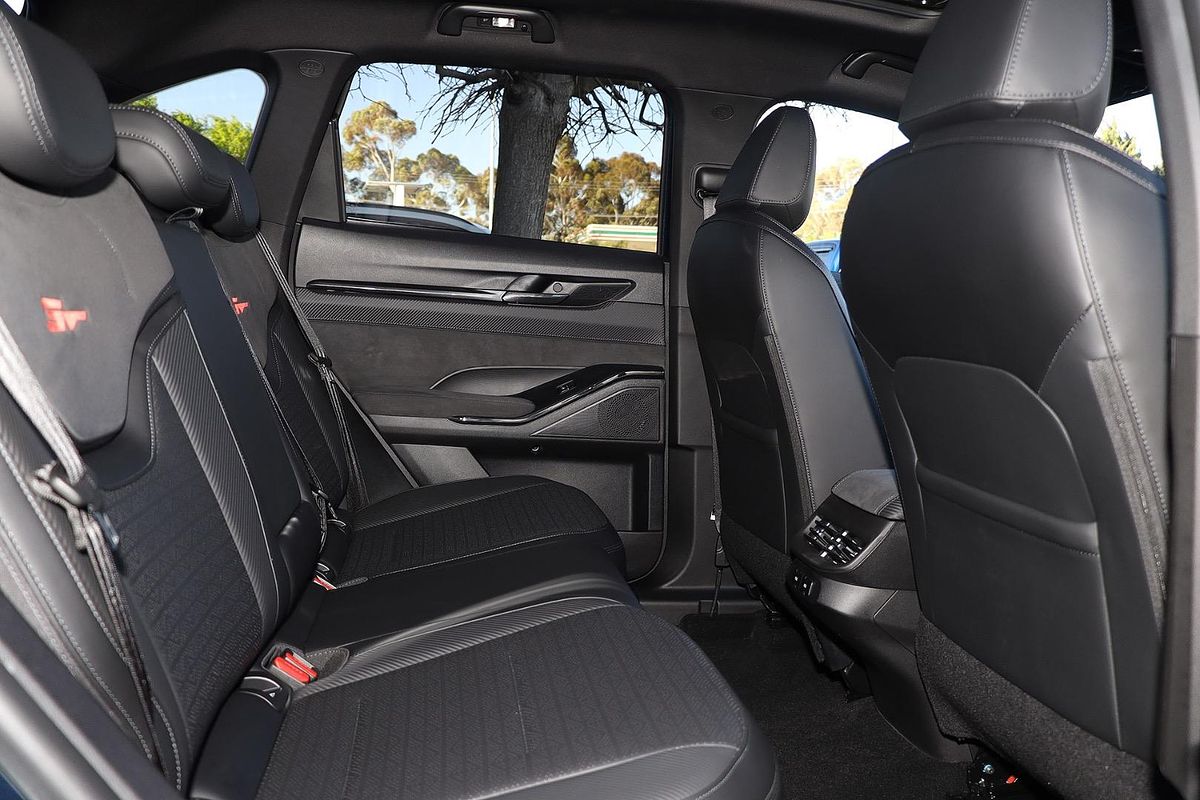 2024 GWM Haval H6GT Ultra PHEV B03