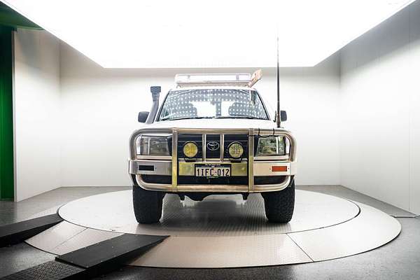 1999 Toyota Landcruiser Standard HZJ105R