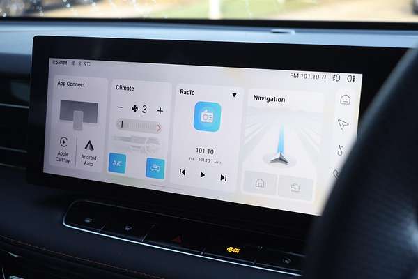 2024 MG HS Excite AS33